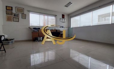 Casa en venta en Chorrillos