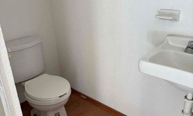 SE VENDE CASA DE 3 HABITACIONES