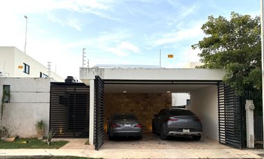 Casa en Venta de Una Planta en Temozón Norte