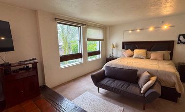 Venta casa duplex en fraccionamiento con Jardin