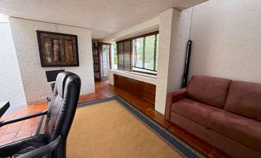 Venta casa duplex en fraccionamiento con Jardin