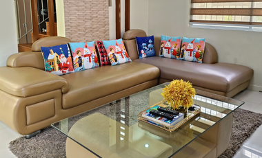 GREENWOODS EXC VILLAGE FOR SALE HOUSE AND LOT