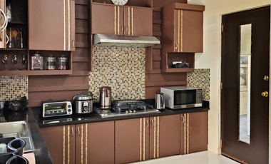 GREENWOODS EXC VILLAGE FOR SALE HOUSE AND LOT