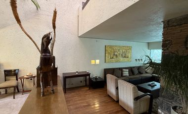 Venta Casa con Departamento