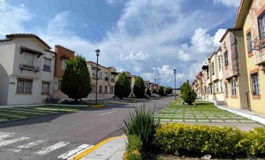 Venta Casa duplex Planta Baja Real Solare I