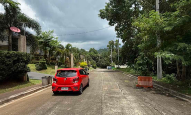 House and Lot at Sun Valley Estates For Sale