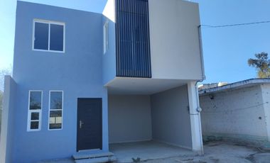 CASA EN VENTA EN ACTOPAN, CERCA DEL CENTRO