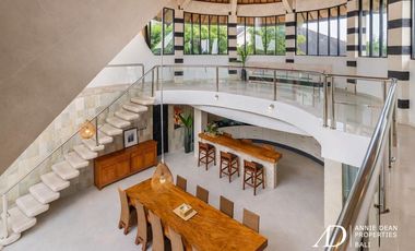 FREEHOLD 4-BEDROOM VILLA WITH UNIQUE ARCHITECTURE IN PADONAN