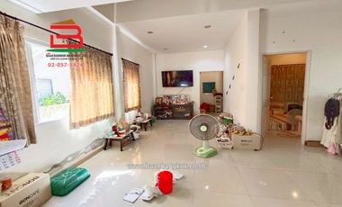 บ้านเดี่ยว หมู่บ้าน V-alive ลำลูกกา คลอง 8 เนื้อที่ 51.5 ตรว. ตำบลลำลูกกา อำเภอลำลูกกา จังหวัดปทุมธานี