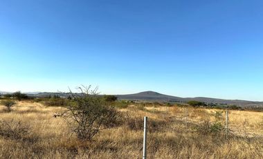 TERRENO de 4,666 m2 EN VENTA Blvd. Metropolitano, Apapataro, Huimílpan