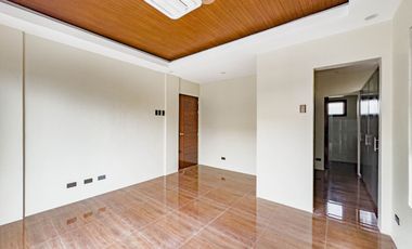 Villa Esmeralda - Sta.Rosa, Laguna | 2-Storey Brand New House For Sale