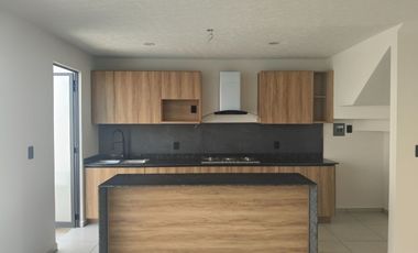 Casa de cuatro habitaciones en venta, zona Norte de Morelia, Michoacán