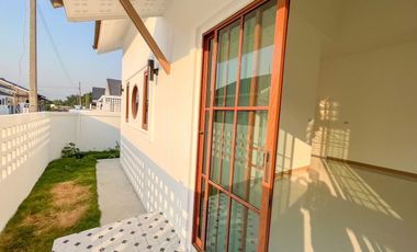 Muji-Style House in Hang Dong, Chiang Mai