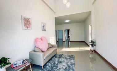 Muji-Style House in Hang Dong, Chiang Mai