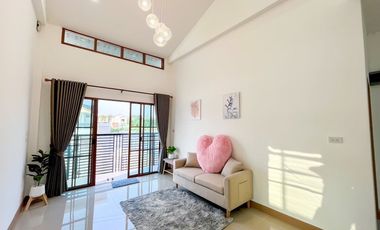 Muji-Style House in Hang Dong, Chiang Mai