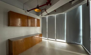 Unioil Center, Muntinlupa | Fully Fitted Office Space For Sale