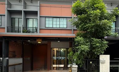 “Best Price! Famous Brand Townhome at Siriplex Nawamin – Prime Location, Convenient Access, Multiple Routes. Well-maintained by the owner