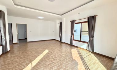 Minimalist 2-Storey Home – Hang Dong, Chiang Mai