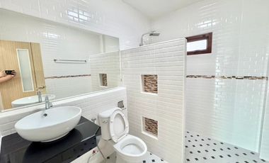 Minimalist 2-Storey Home – Hang Dong, Chiang Mai