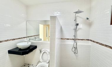 Minimalist 2-Storey Home – Hang Dong, Chiang Mai