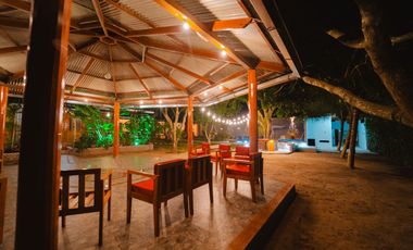 Esta casa es perfecta para quienes buscan un estilo de vida más conectado con la naturaleza y la cultura local, pero sin renunciar a la ciudad.