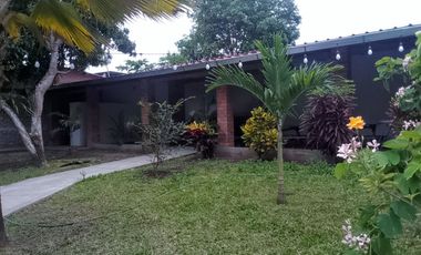 Esta casa es perfecta para quienes buscan un estilo de vida más conectado con la naturaleza y la cultura local, pero sin renunciar a la ciudad.