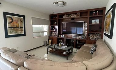 Casa en Venta en Portón de Valle Alto