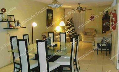 VENDO CASA AL NORTE DE VERACRUZ, EN GEO LOS PINOS