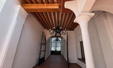Casa amplia y remodelada en Venta en el Centro Histórico de Morelia