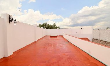 Casa amplia y remodelada en Venta en el Centro Histórico de Morelia