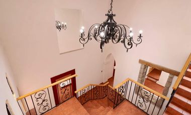 Casa amplia y remodelada en Venta en el Centro Histórico de Morelia
