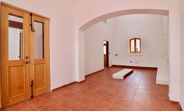 Casa amplia y remodelada en Venta en el Centro Histórico de Morelia