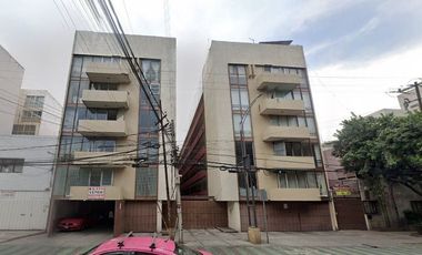 Casa en Remate Bancario en Amores, Col del Valle Nte, Benito Juárez, CDMX. (Oportunidad de Inversión)