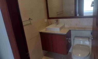 SE VENDE HERMOSO DEPARTAMENTO TRES DORMITORIOS SECTOR EL BOSQUE