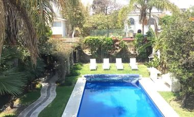 VENTA HERMOSA CASA EN VERGELES DE OAXTEPEC !!!!