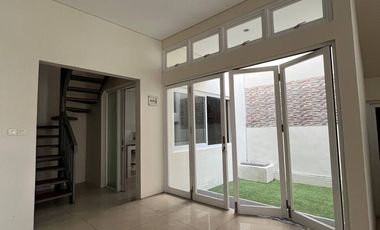 Rumah modern siap huni sayap batununggal bandung