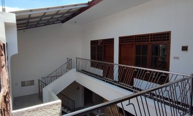 Termurah Dekat Raya Manyar Kertoarjo Rumah Manyar Sambongan Sudah Renov Surabaya Timur