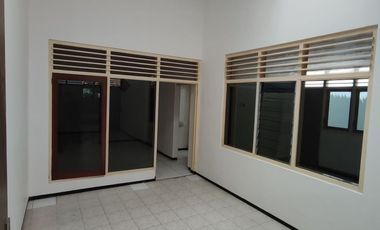 Termurah Dekat Raya Manyar Kertoarjo Rumah Manyar Sambongan Sudah Renov Surabaya Timur