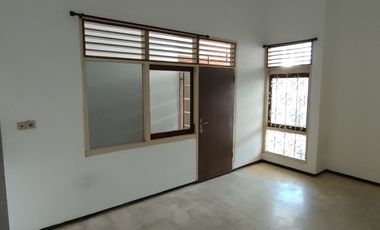 Termurah Dekat Raya Manyar Kertoarjo Rumah Manyar Sambongan Sudah Renov Surabaya Timur