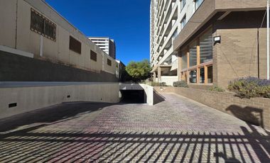 HERMOSO DEPARTAMENTO EDIFICIO SALAR EN VENTA