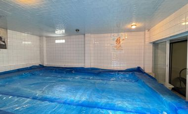 🏡 ¡Oportunidad Única en La Gasca! Casa Remodelada con Piscina, Departamento Independiente, Local Comercial y Seguridad Total