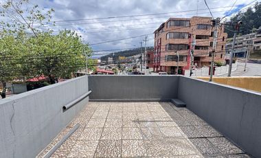 🏡 ¡Oportunidad Única en La Gasca! Casa Remodelada con Piscina, Departamento Independiente, Local Comercial y Seguridad Total