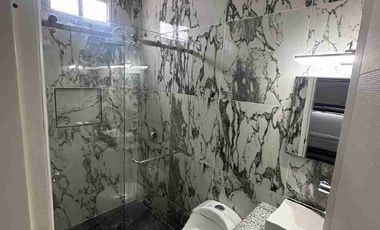 ESPECTACULAR  Y ELEGANTE VILLA , POR ESTRENAR , 4 DORMITORIOS, CON  VISTA AL MAR