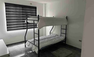 ESPECTACULAR  Y ELEGANTE VILLA , POR ESTRENAR , 4 DORMITORIOS, CON  VISTA AL MAR