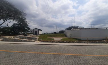 VENTA DE CASA - VIA A LA COSTA - URBANIZACION VILLA BLANCA