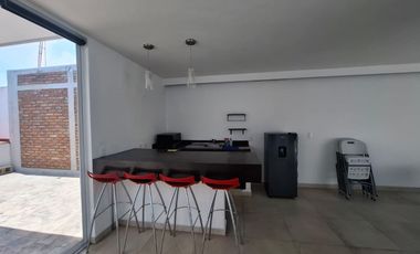 A Las Llanuras No. 215 Col. Prados Vallarta