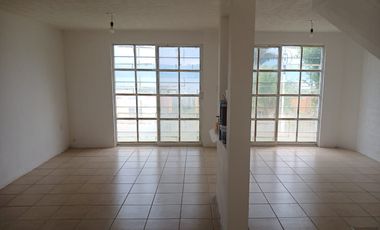 Casa Venta Vacacional O AIRBNB Preciosa Vista al Lago Chapala