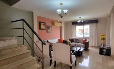 En venta casa de oportunidad en Ciudad Celeste, primeras etapas, nuevo Samborondon