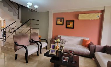 En venta casa de oportunidad en Ciudad Celeste, primeras etapas, nuevo Samborondon