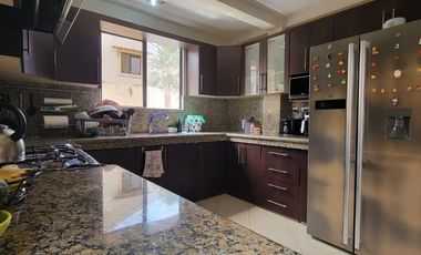 En venta casa de oportunidad en Ciudad Celeste, primeras etapas, nuevo Samborondon